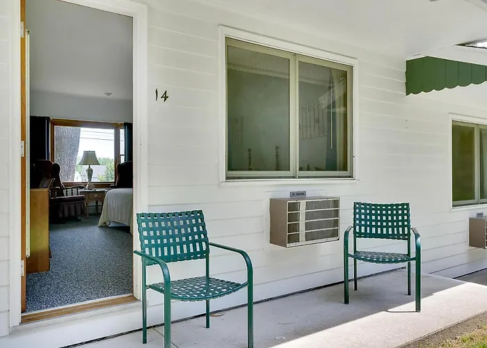 Motel: Towne Lyne Motel